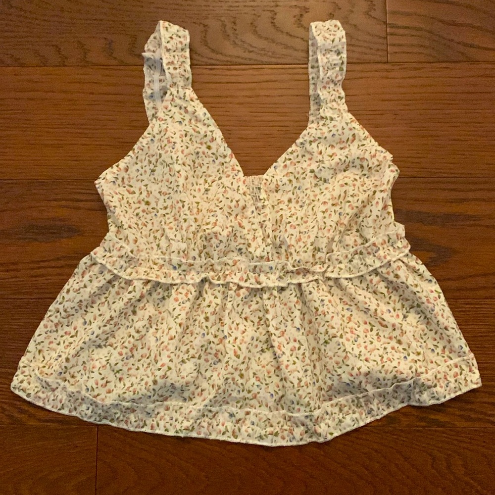 SHEIN sleeveless top